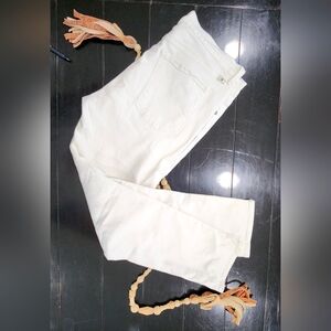 Lucky Brand:12/31 Brooke capri